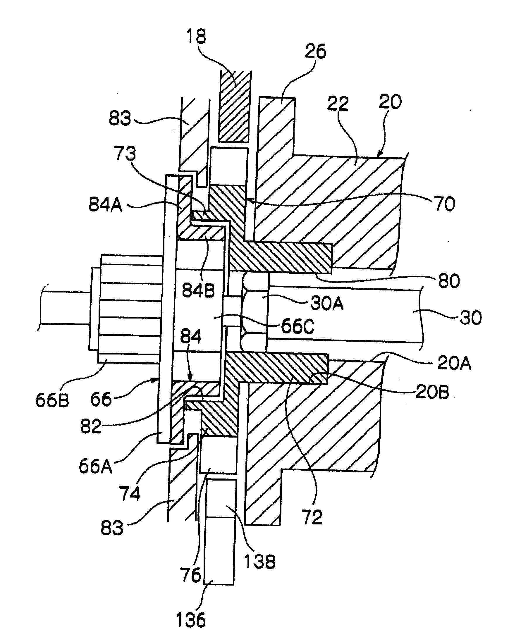 비교대상발명 4 — 단면 상세도